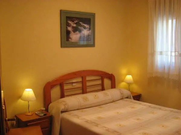 Oyo El Gato 2* Segovia