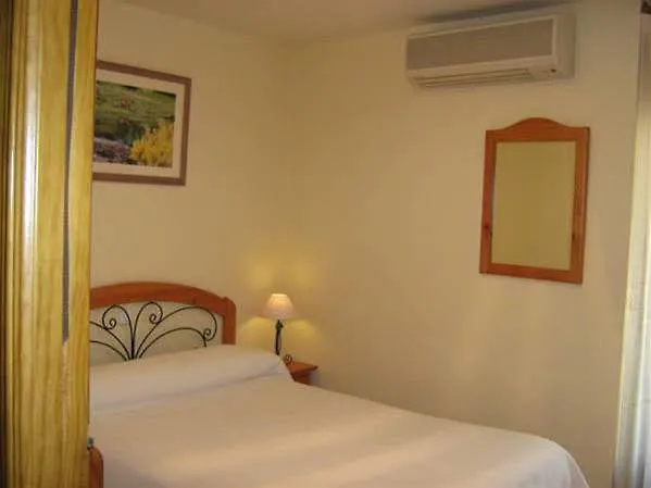 Oyo El Gato Гостевой дом 2*